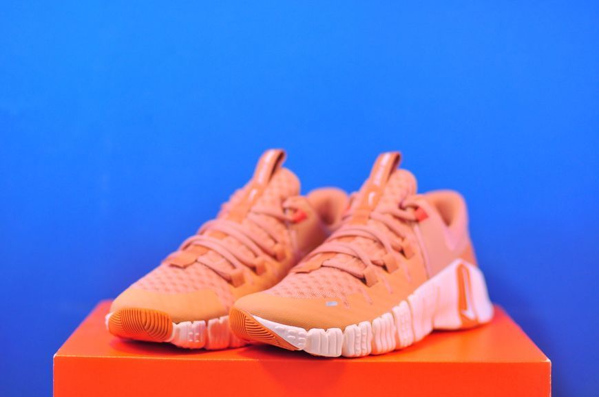 Кросівки Nike Free Metcon 5 DV3950-200 DV3950-200 фото