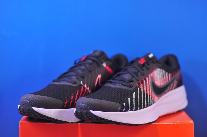 Кросівки Nike Run Defy Black HM9594-001 HM9594-001 фото