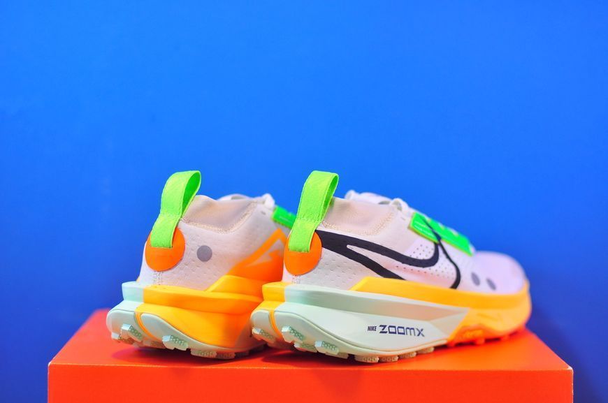 Кросівки Nike Zoomx Zegama Trail 2 FD5190-100 FD5190-100 фото