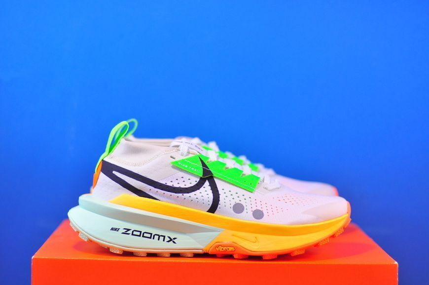 Кросівки Nike Zoomx Zegama Trail 2 FD5190-100 FD5190-100 фото