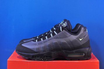 Кросівки Nike Air Max 95 "Black Vapor Green" HM0622-001 фото