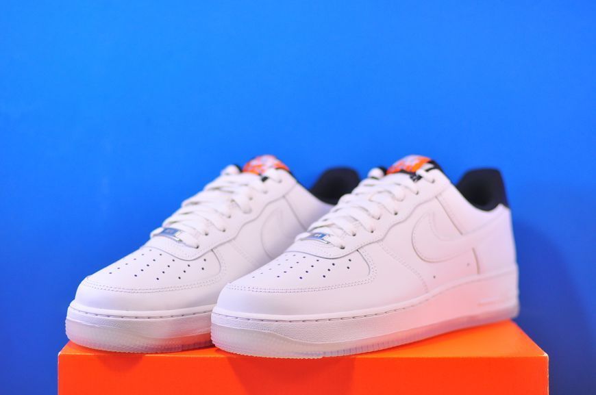 Кросівки Nike Air Force 1 07 NBA White IQ0293-030 IQ0293-030 фото