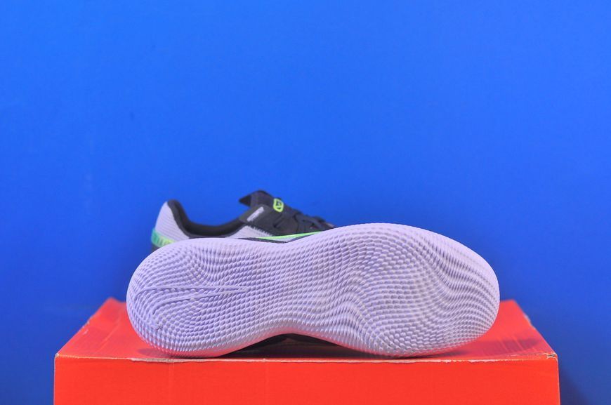 Футзалки Nike Streetgato DC8466-012 DC8466-012 фото