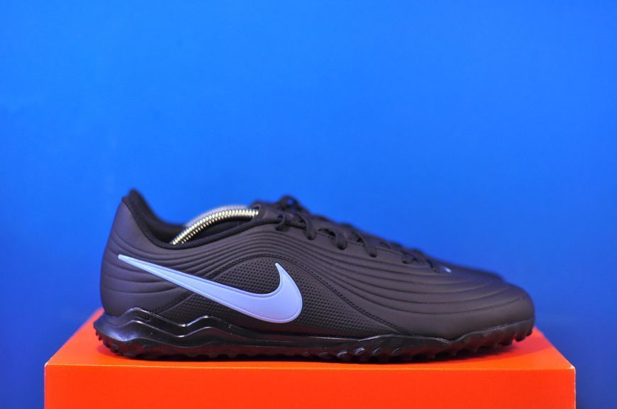Сороканіжки Nike Tiempo Maestro Club Tf Black IB4482-040 IB4482-040 фото