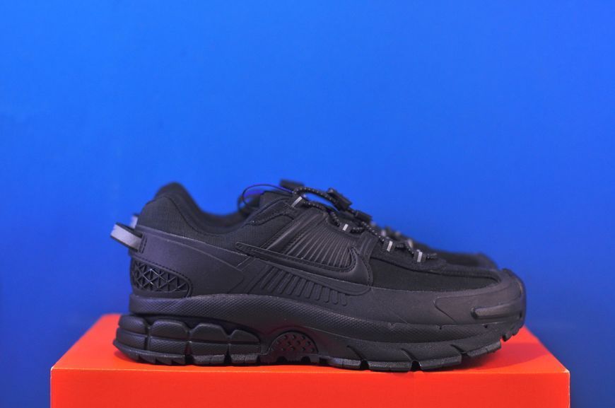 Кросівки Nike Zoom Vomero Roam Triple Black HQ2181-004 HQ2181-004 фото