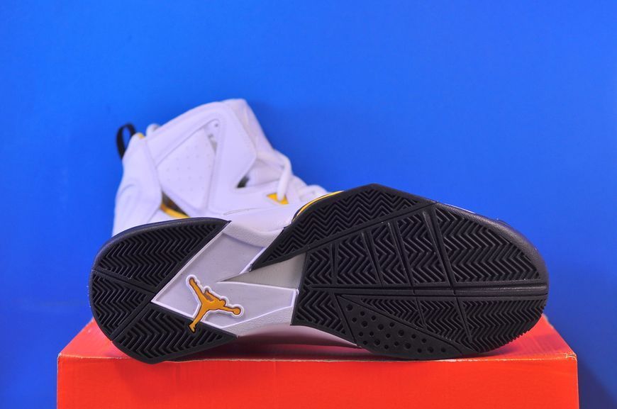 Кросівки Nike Air Jordan True Flight White 342964-107 342964-107 фото