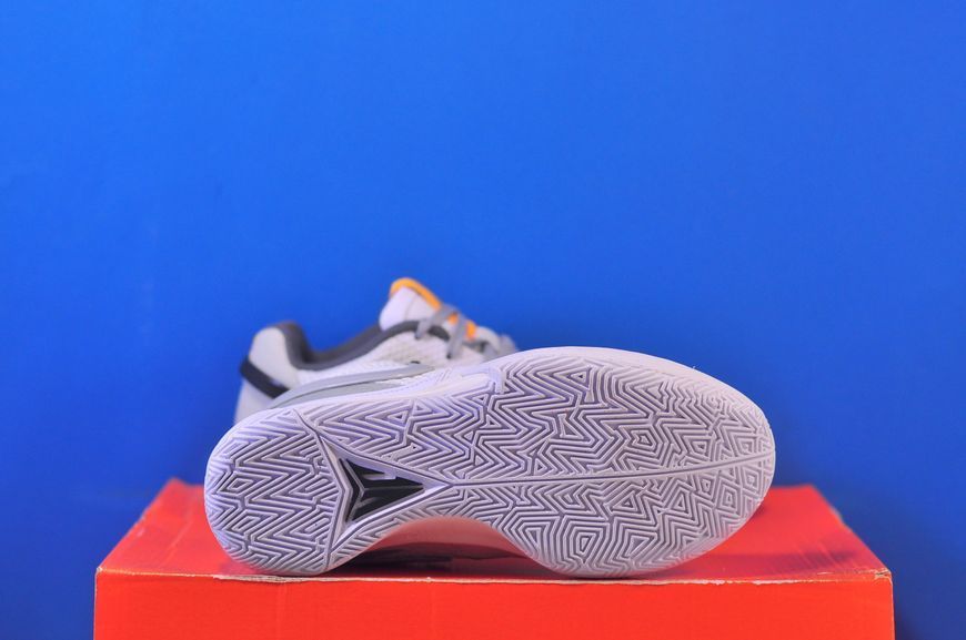 Кросівки Nike Ja 1 DR8785-100 DR8785-100 фото