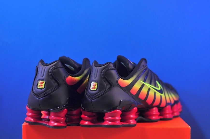 Кросівки Nike Shox Tl HJ9609-001 HJ9609-001 фото