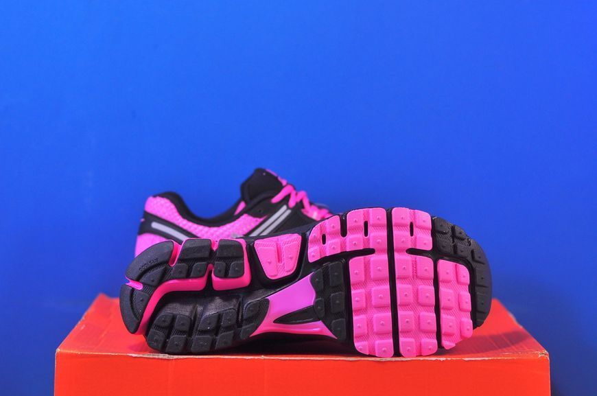 Кросівки Nike Zoom Vomero 5 Pink Spell FJ2028-601 FJ2028-601 фото