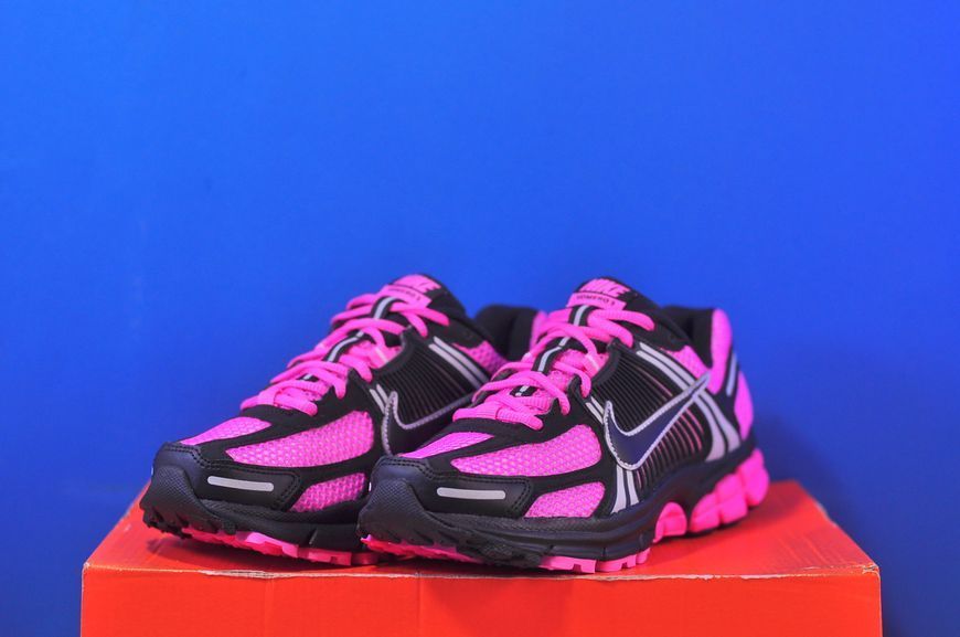 Кросівки Nike Zoom Vomero 5 Pink Spell FJ2028-601 FJ2028-601 фото
