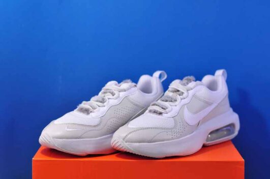 Кросівки Nike Air Max Verona