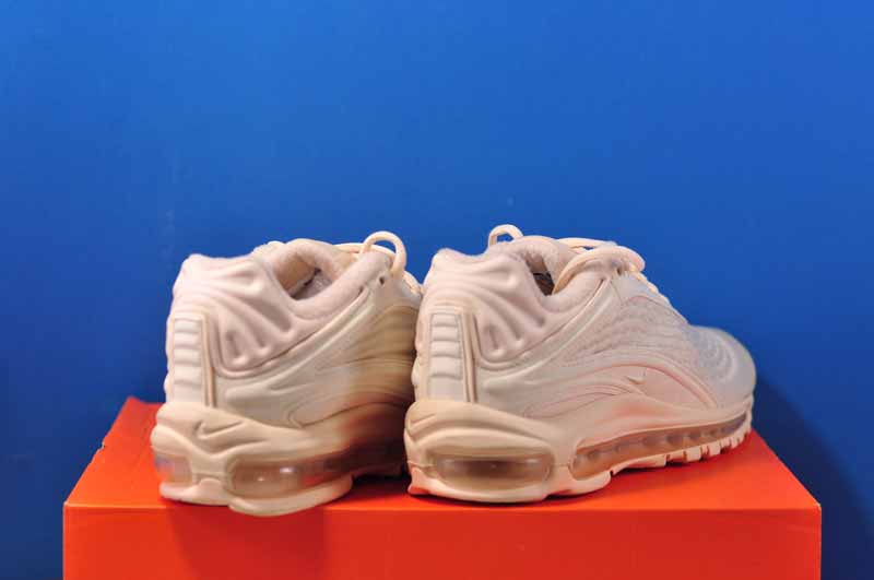 Womens air cheap max deluxe