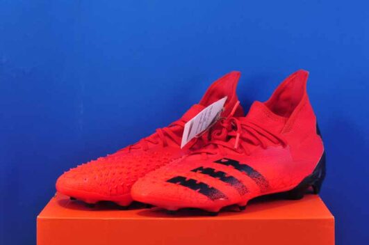 Кросівки Adidas Predator Freak.2 FG