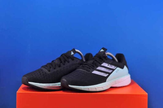 Кросівки Adidas SL20