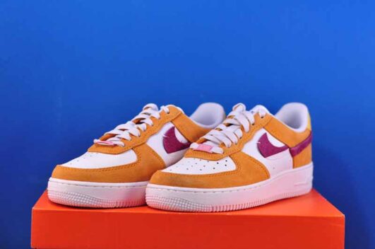 Кросівки Nike Air Force 1 LXX