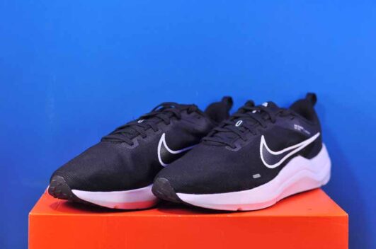 Кросівки Nike Downshifter 12