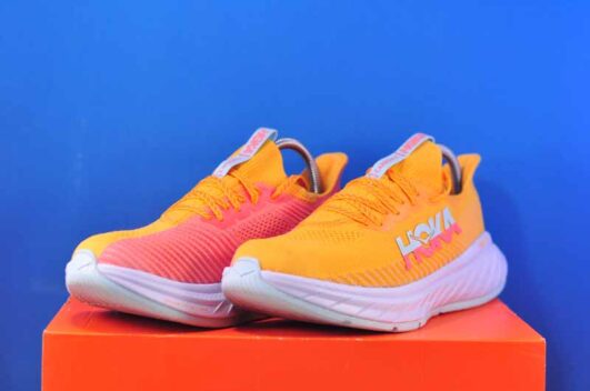 Кросівки Hoka One One Carbon X 3