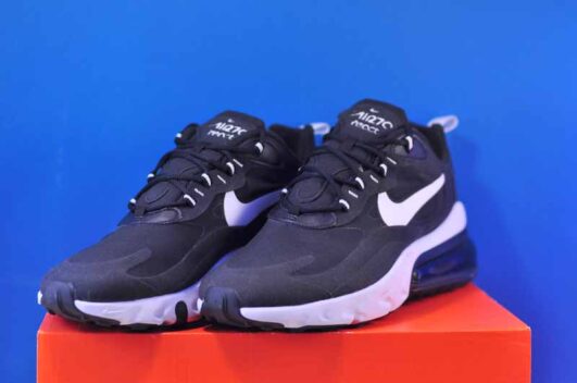 Кросівки Nike Air Max 270 React