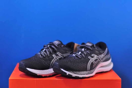 Кросовки Asics Gel-Kayano 28