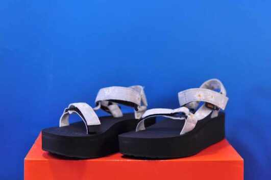 Кросовки Teva Flatform Universal Gloriosa