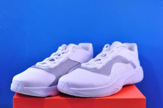 Кросовки Nike Air Jordan Air 11 Cmft Low