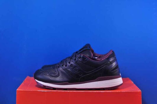 Saucony Azura Black/Red S70486-1