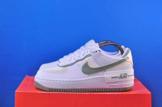 Nike Air Force 1 Shadow Beige FN6335-101