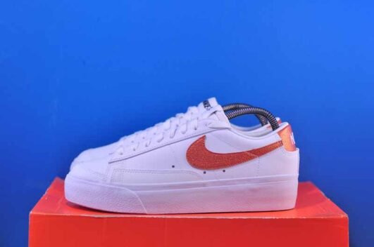 Nike Blazer Low Platform Ess White Dq7571-100