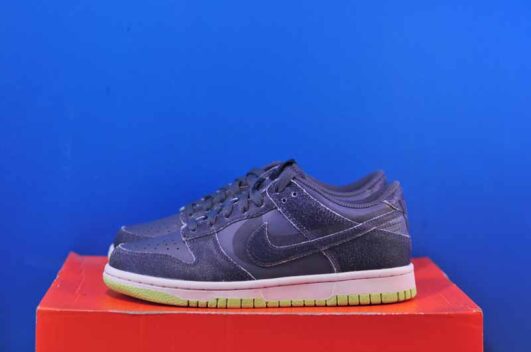 Nike Dunk Low Halloween Grey DQ6215-001